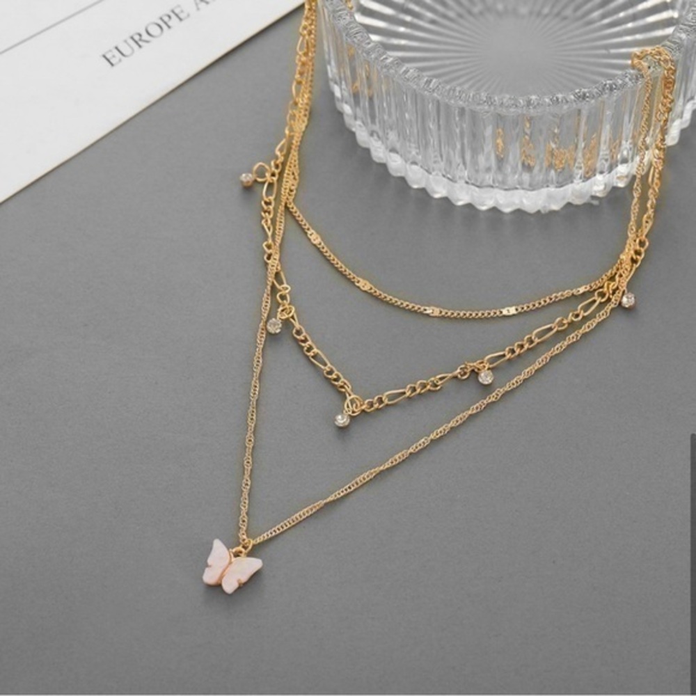 🆕 Multi Layered Butterfly Necklace